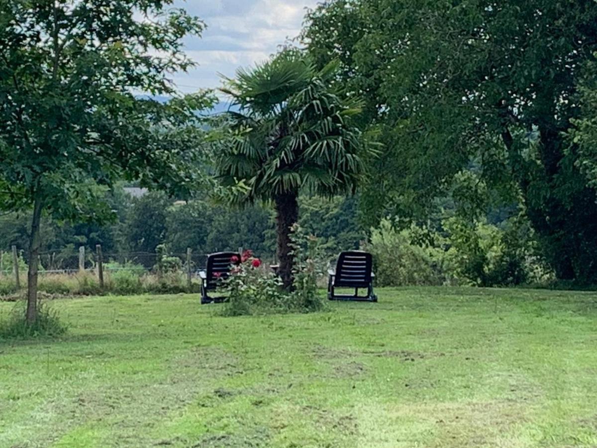 Chambre Dhotes B&B Le Figuier Benayes Exteriör bild