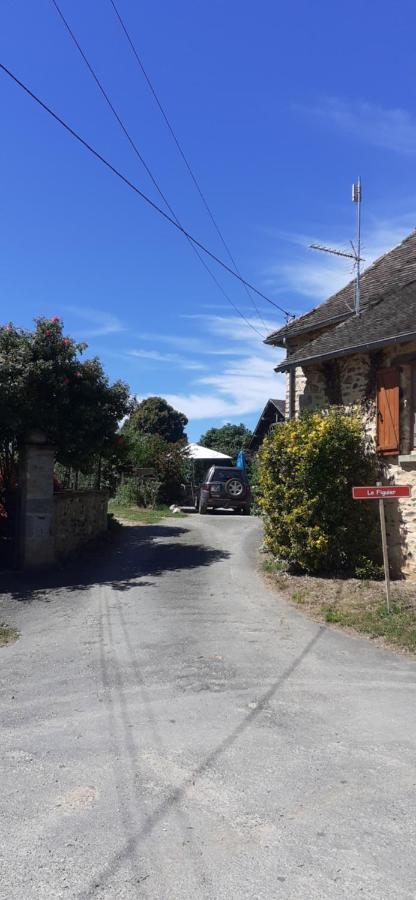 Chambre Dhotes B&B Le Figuier Benayes Exteriör bild